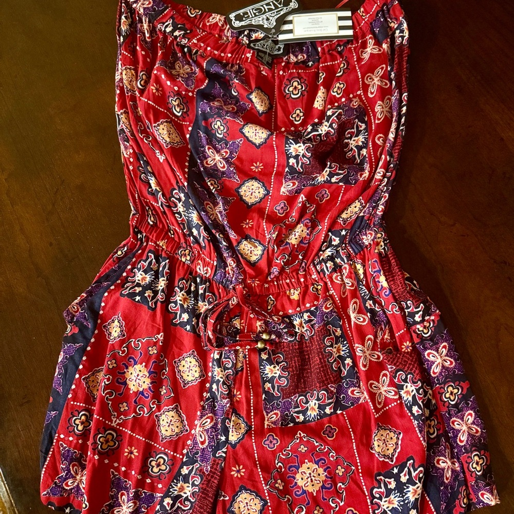 NWT-Angie Vibrant Red and Blue Strapless Romper L